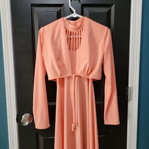 Vintage 1970s peach salmon color sm/med maxi dress